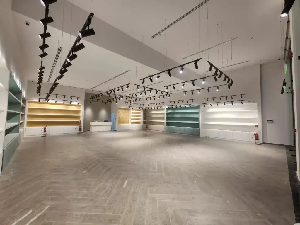 Flooring installation, Kitchen Bazar retail store — ArchSkills Saudi Arabia